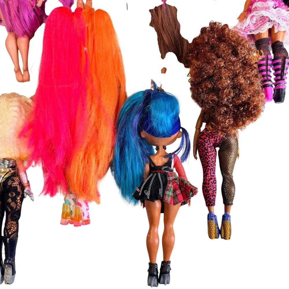 MGA LOL Surprise OMG Dolls LOT OF 12 Kids Plastic Fashion Music Outfits
